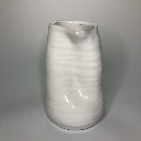 Four Chairs 6 Inch Ceramic White Vase - Picture 2 of 6